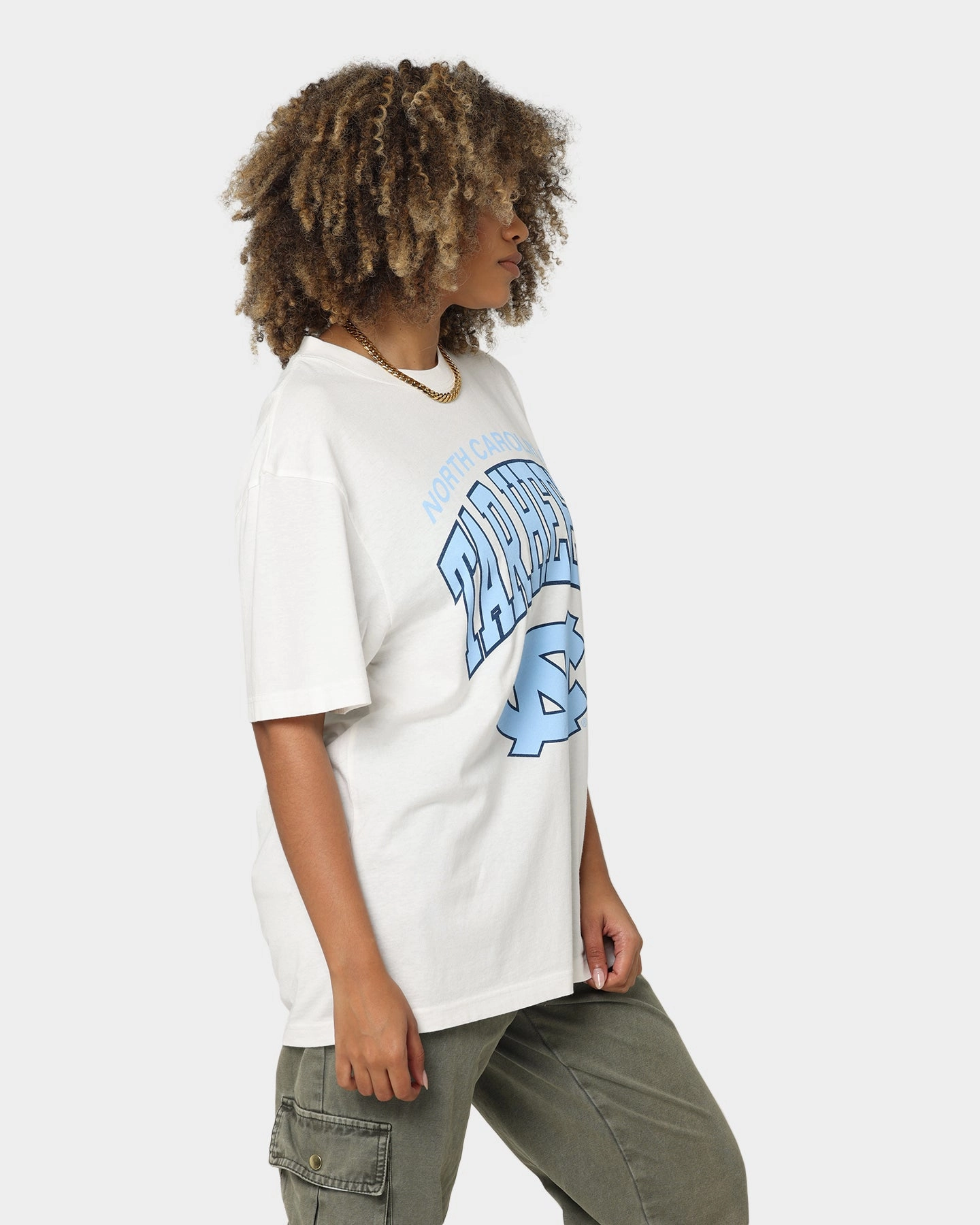 Light and Fresh Fresh and Cool Mitchell & Ness UNC Tar Heels XL Arch Vintage T-Shirt Vintage White
