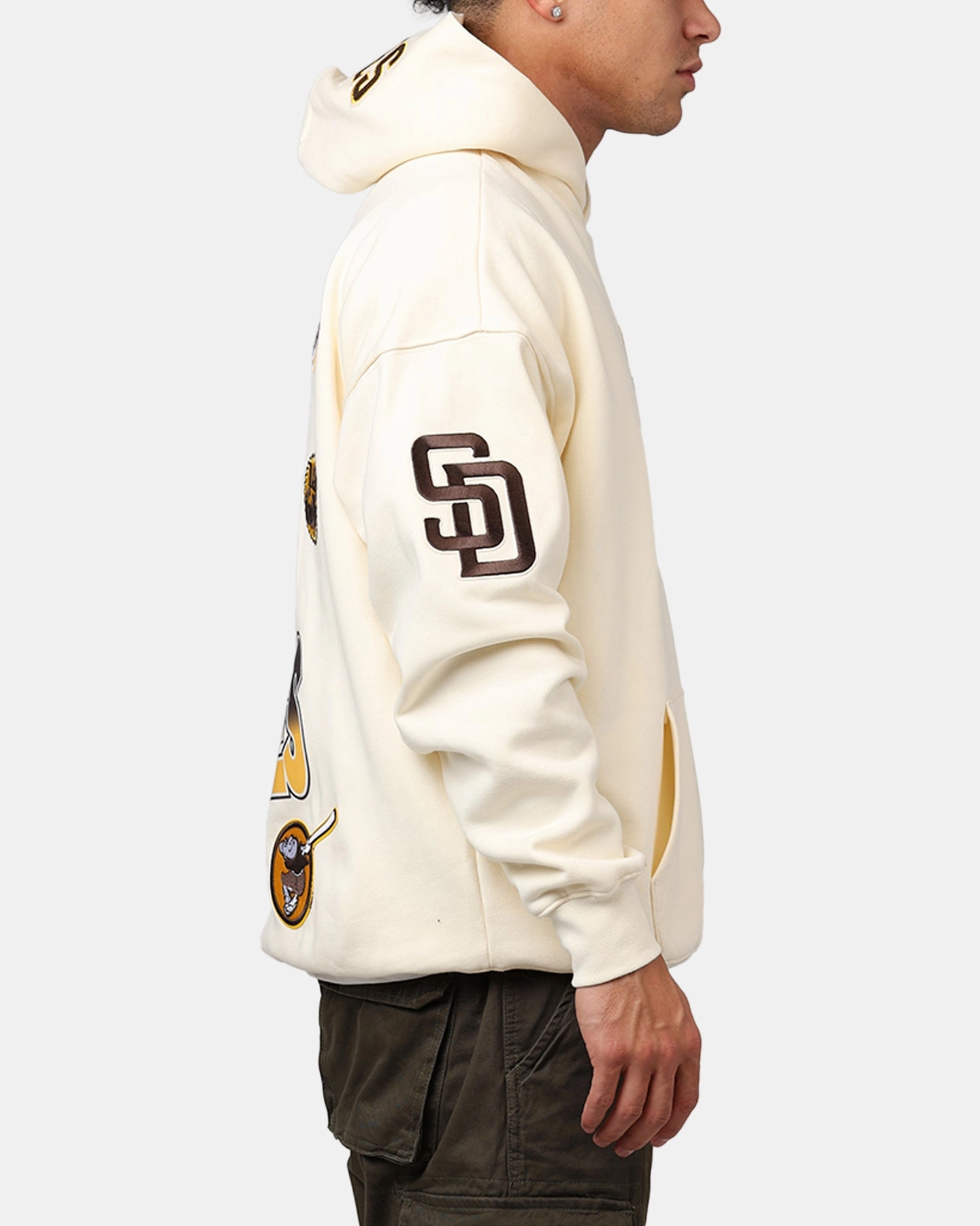 Pro Standard San Diego Padres Turn It Up Hoodie Cream Light Insulation Mountain Ready