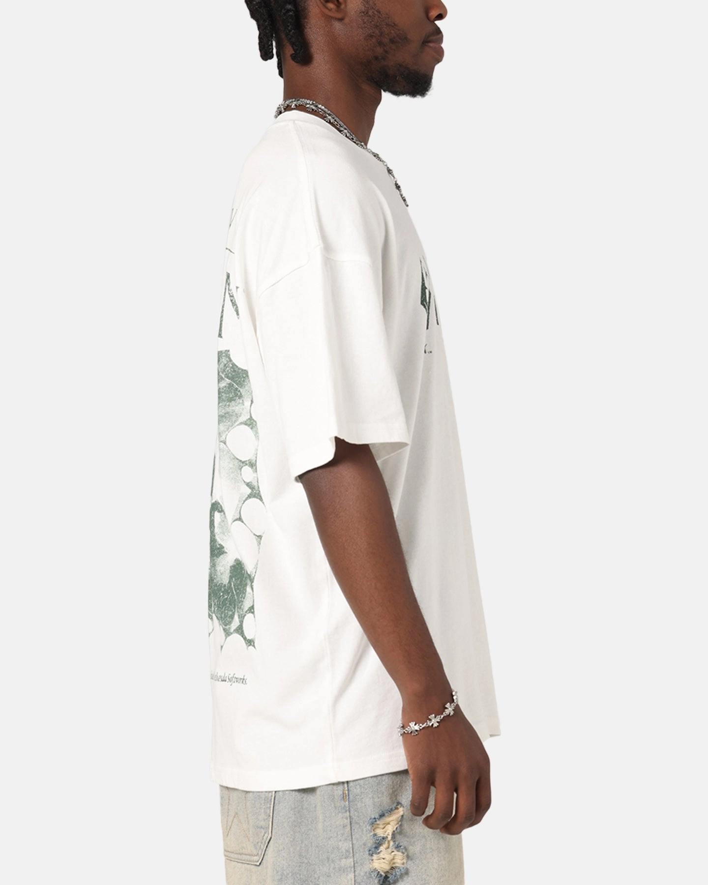 Active Comfort 73 Studio X The Elder Scrolls V: Skyrim Vintage T-Shirt Off White