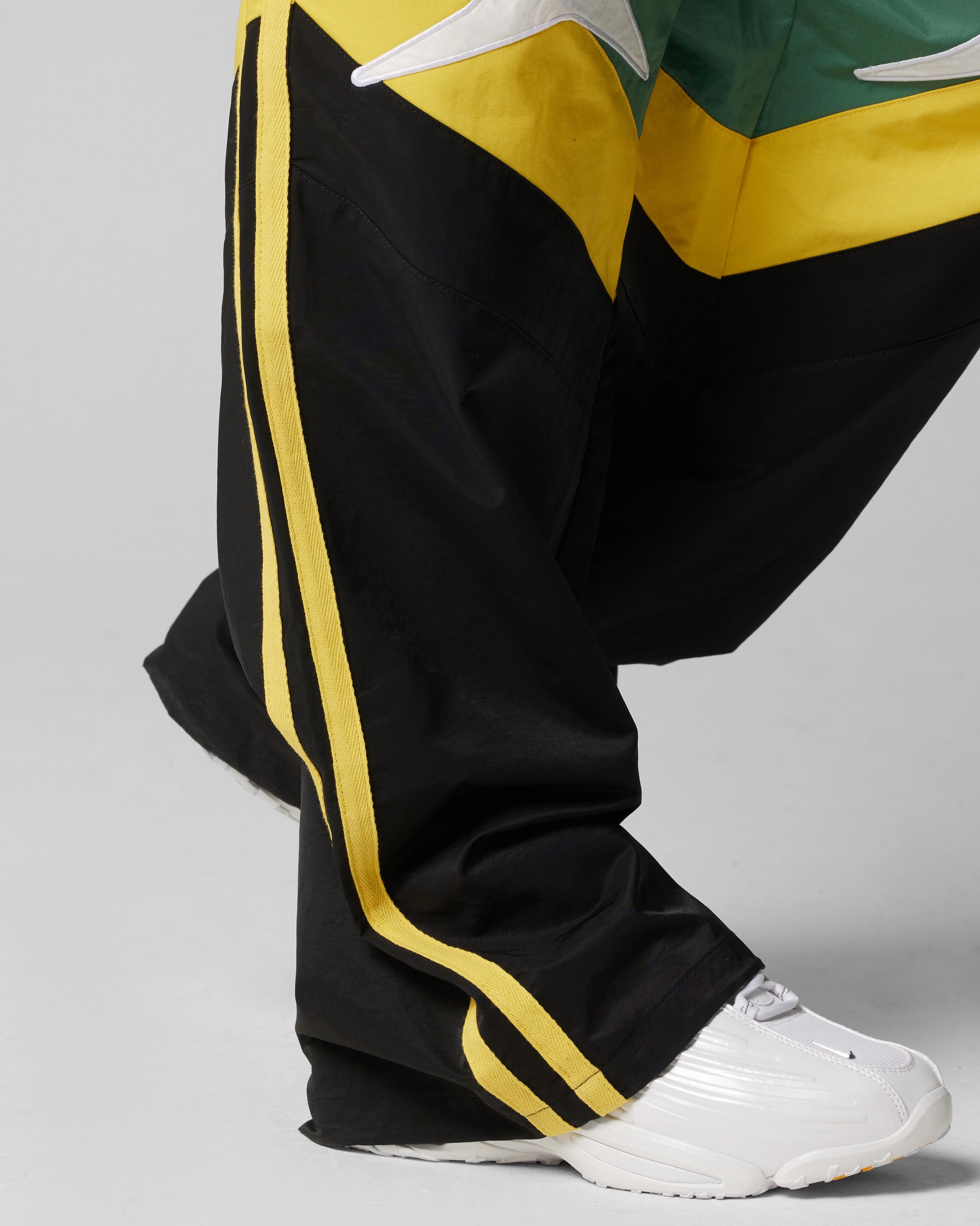 pilling resistant Loiter Hybrid Trackpants Green/Yellow