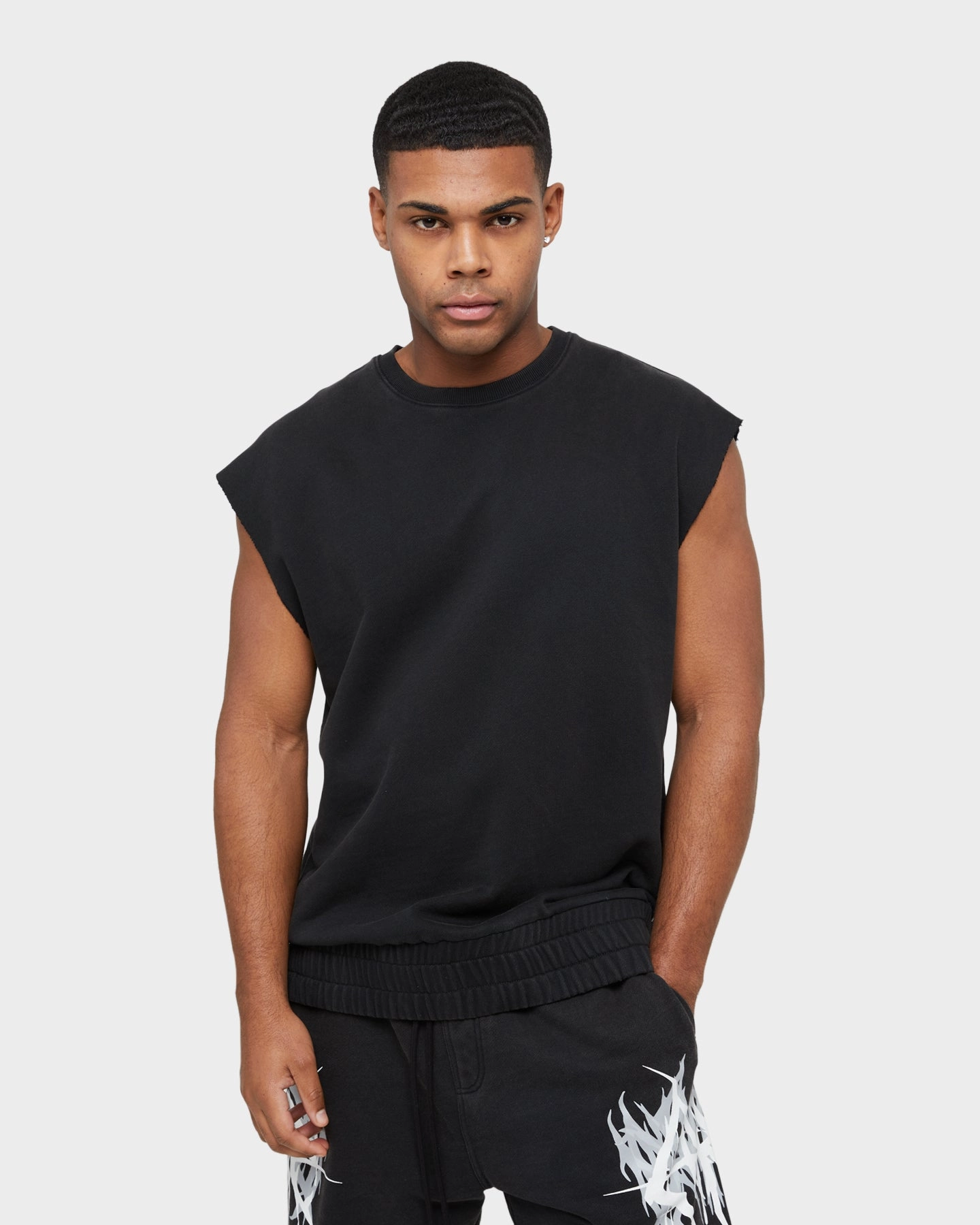 Versatile and Stylish AntiStatic Properties Carre Metalle Muscle Crewneck Black