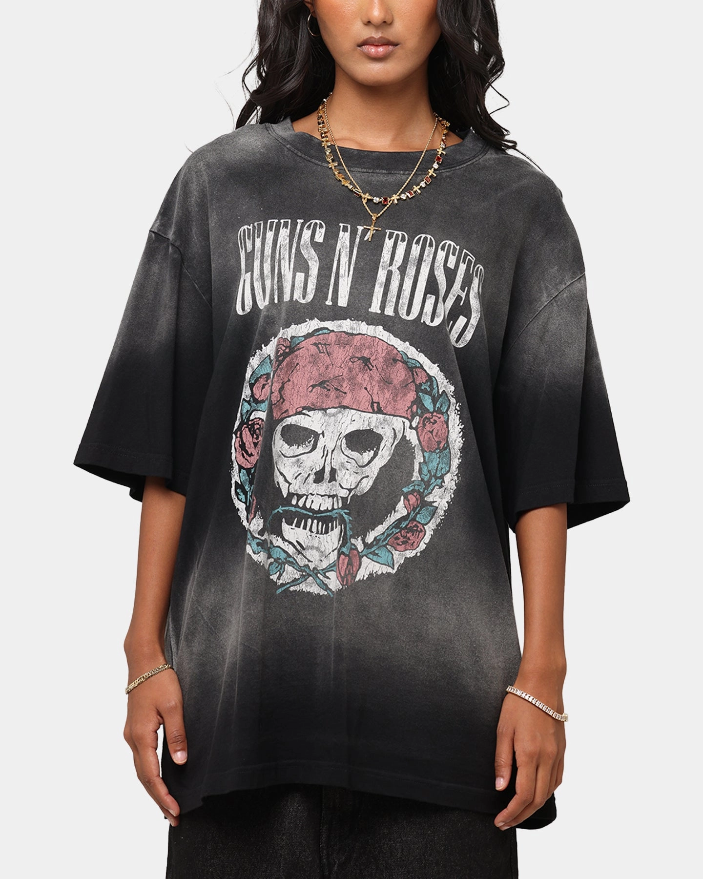 Guns N Roses LA Roses Vintage T-Shirt Washed Black Non Restrictive Silhouette