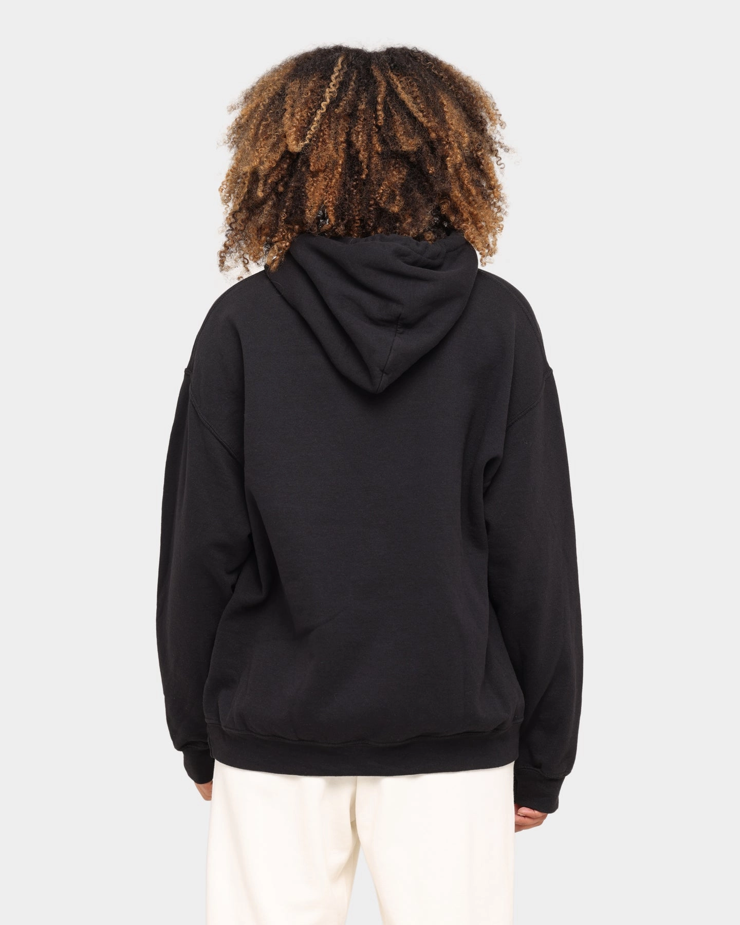 Outdoor Use Magnetism NATIONAL COLLEGIATE ATHLETIC ASSC UNC Tar Heels Team Crest Vintage Hoodie Vintage Black