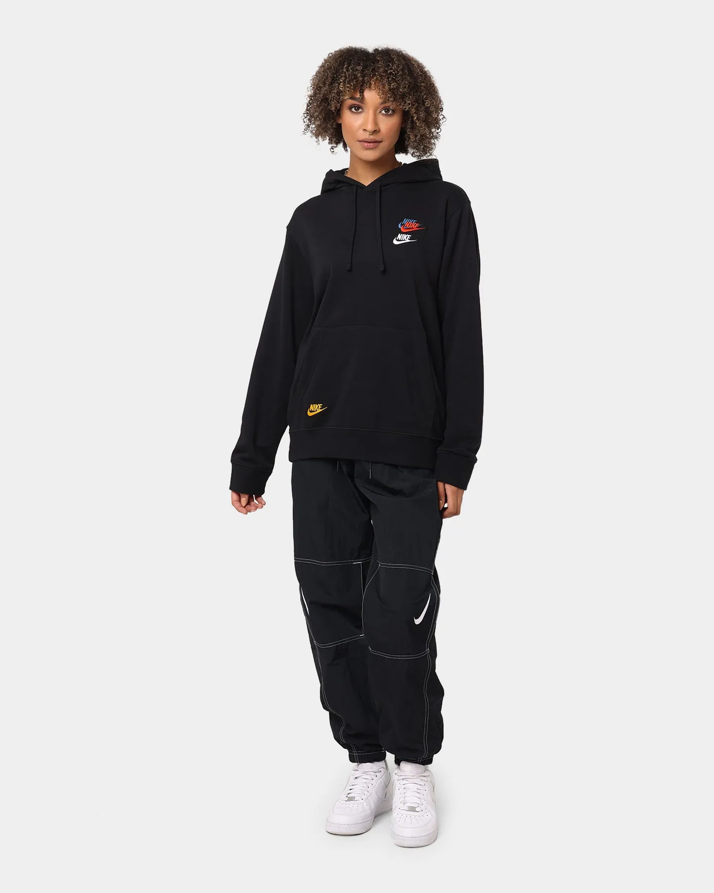 popular in Europe Nike Nike Sportswear Essentials  Pullover Hoodie Black/Black