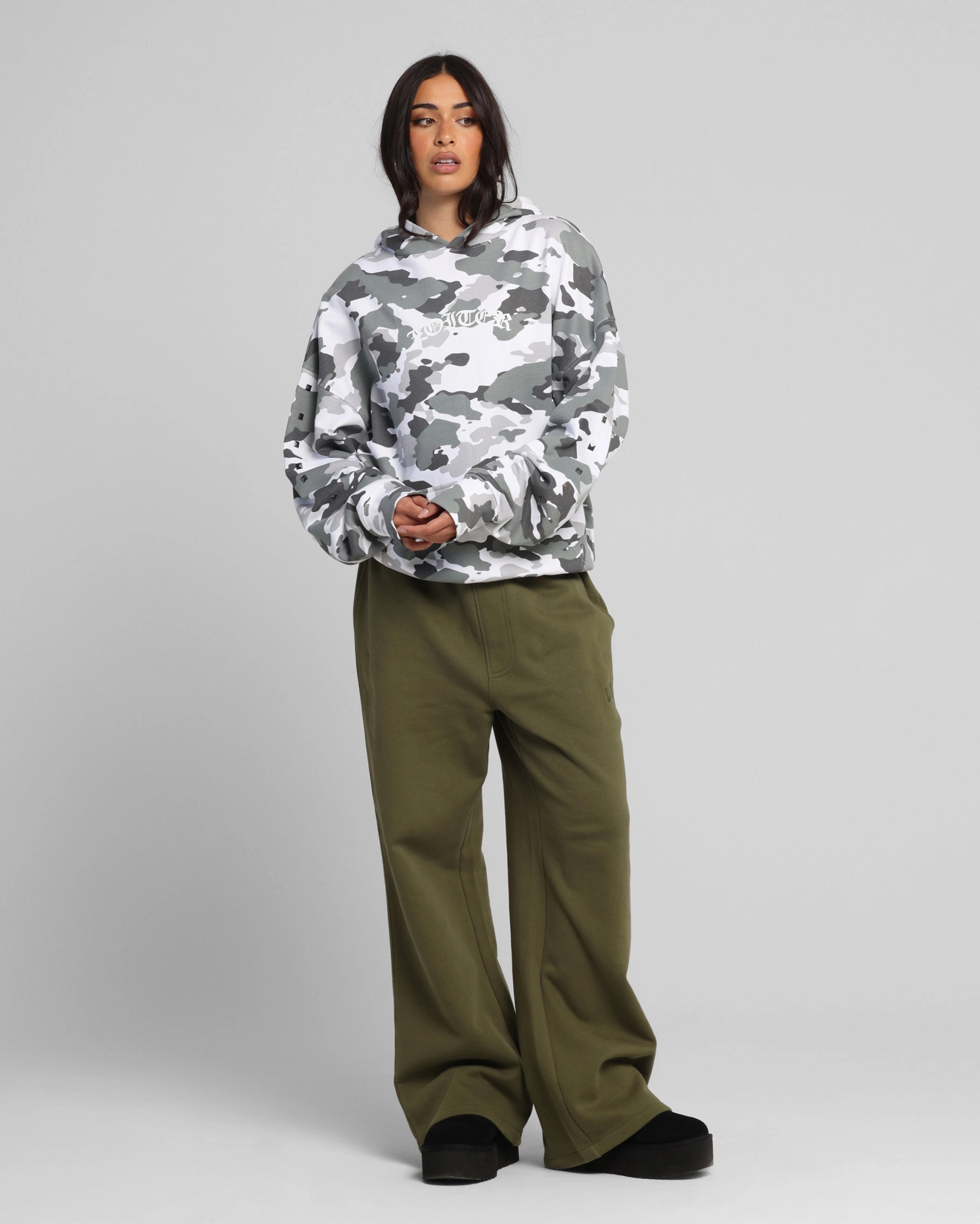 group style Loiter Draco Hoodie Snow Camo