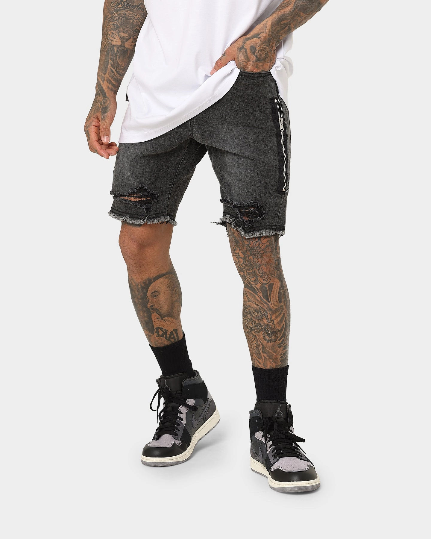 Zero Irritation Tags Saint Morta Codex Denim Shorts Vintage Black
