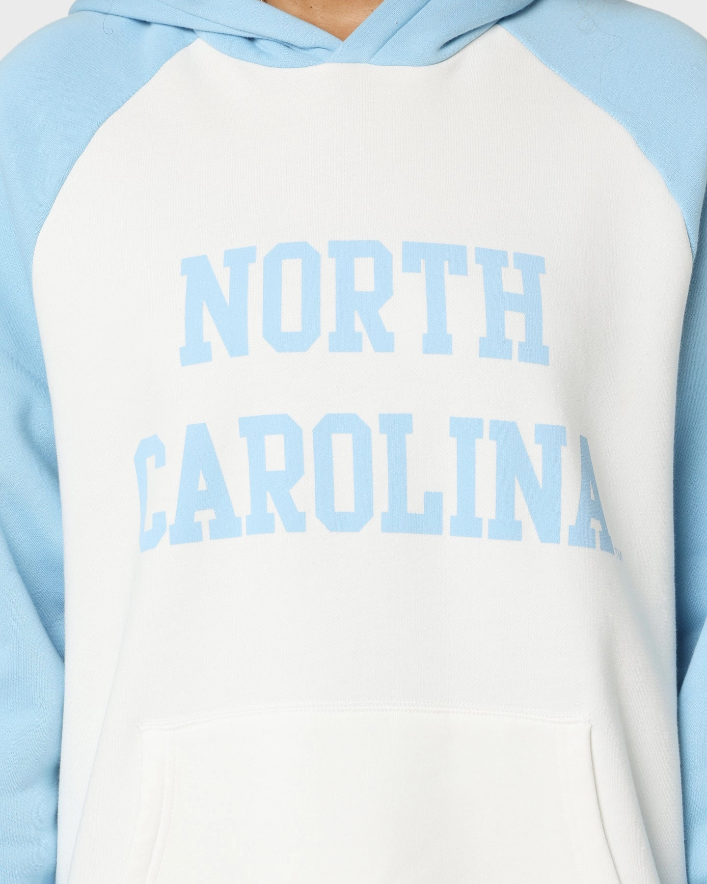 Non Bulky Silhouette National Collegiate Athletic Association UNC Two Tone Raglan Hoodie Vintage White/Washed Carolina