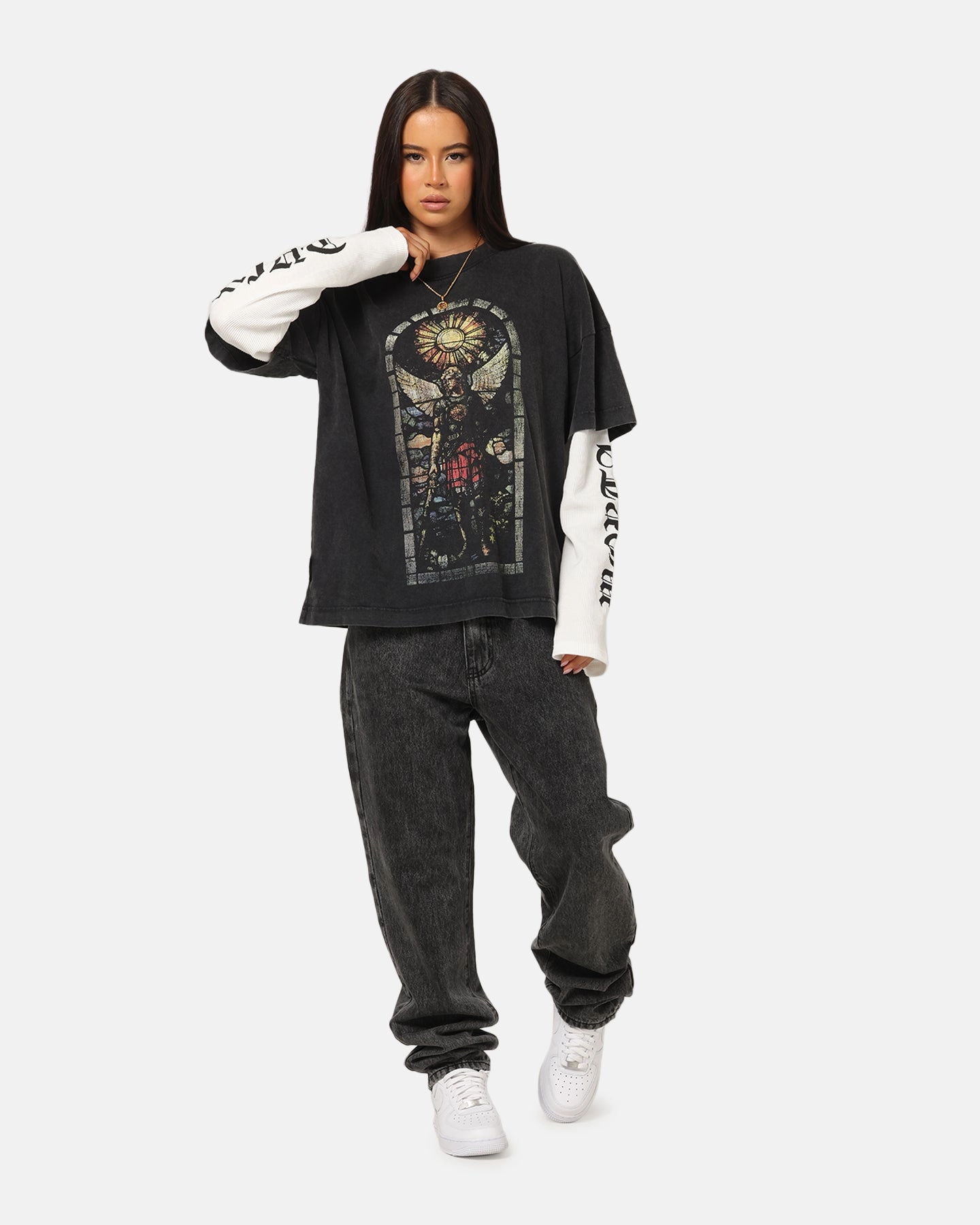 Classic and Comfy Saint Morta Kingdomcome Long Sleeve T-Shirt Vintage Black