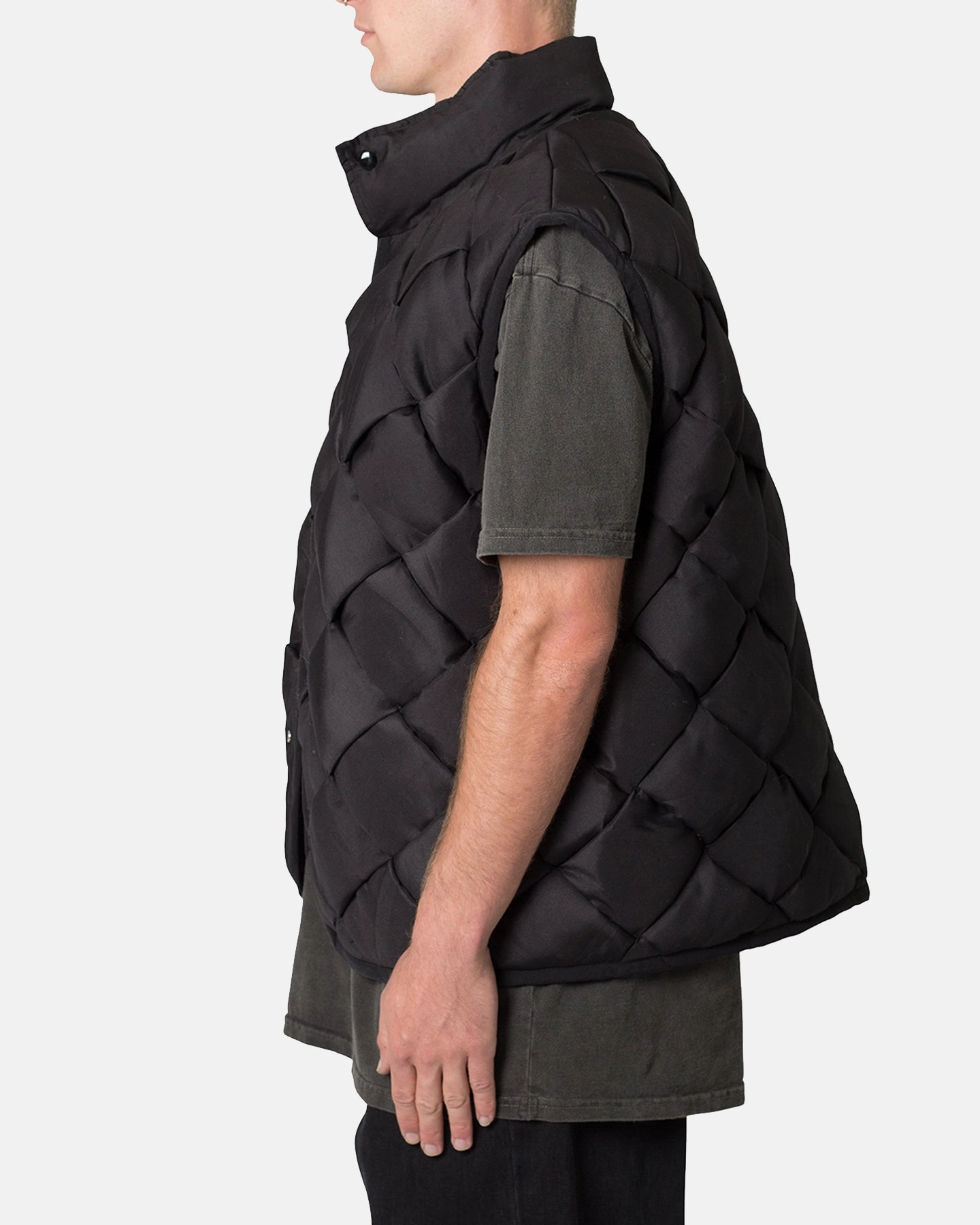 MNML Woven Puffer Vest Black Reflective Trim