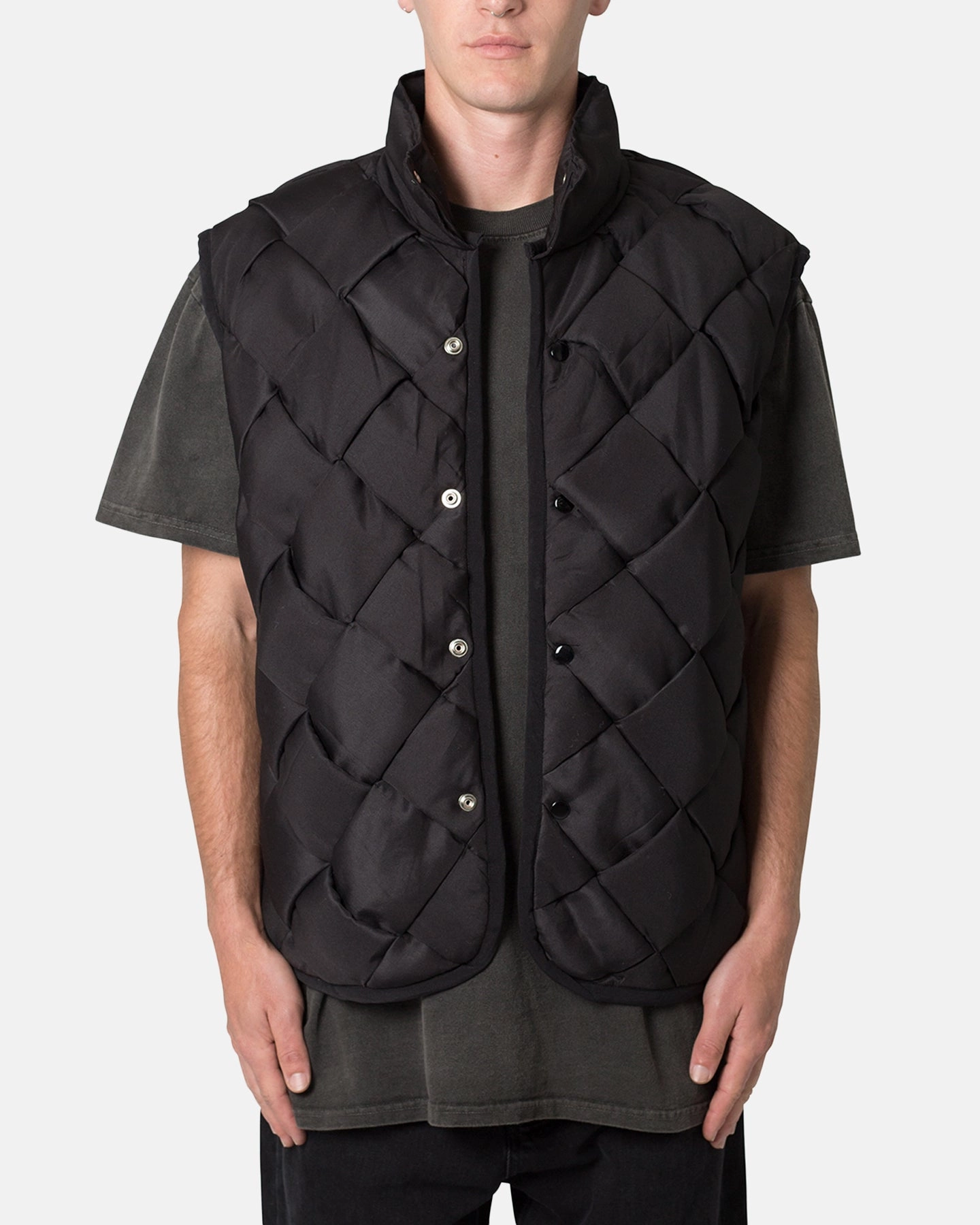 MNML Woven Puffer Vest Black Outdoor Comfort