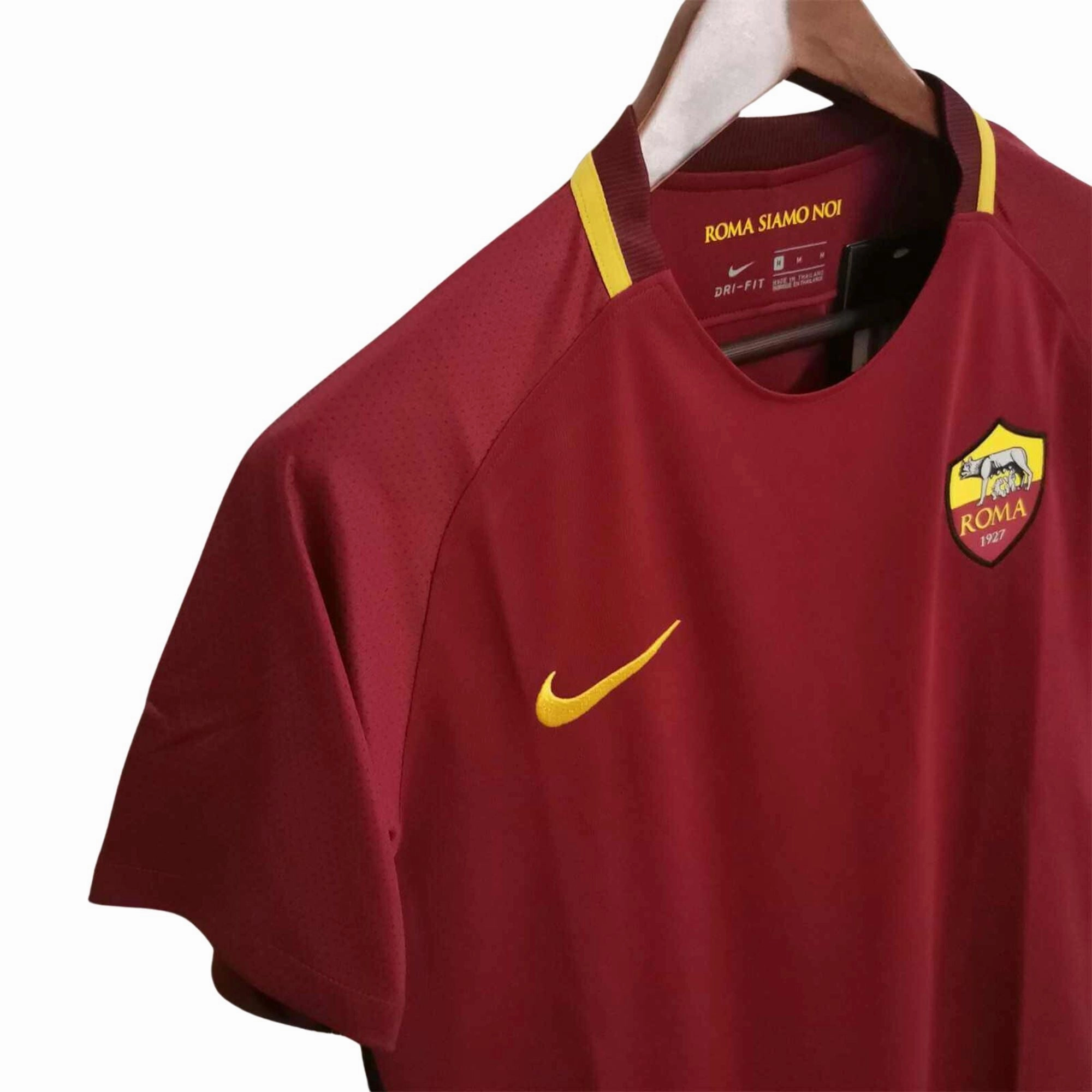 2017 AS Roma Home Jersey Totti #10 Ribbed Hem Detail
