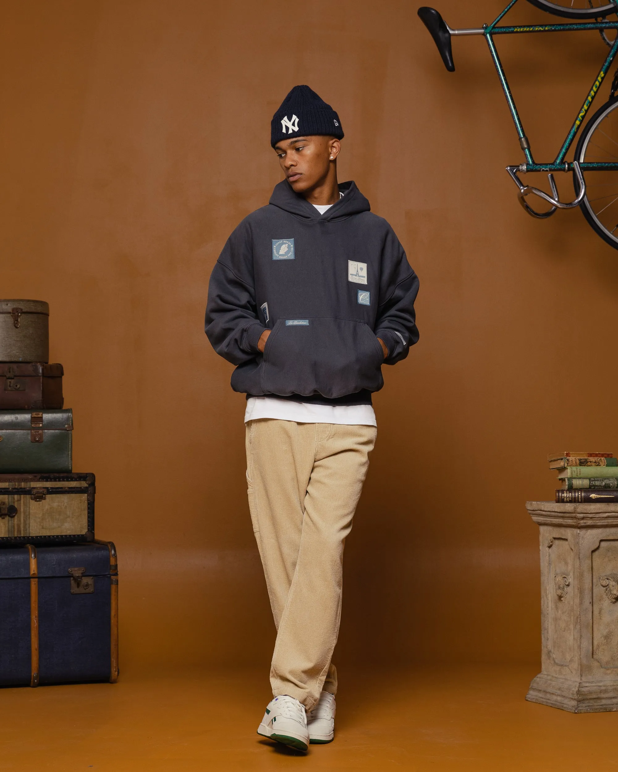 Carre Avant Oversized Hoodie Coal Raglan Sleeve Construction