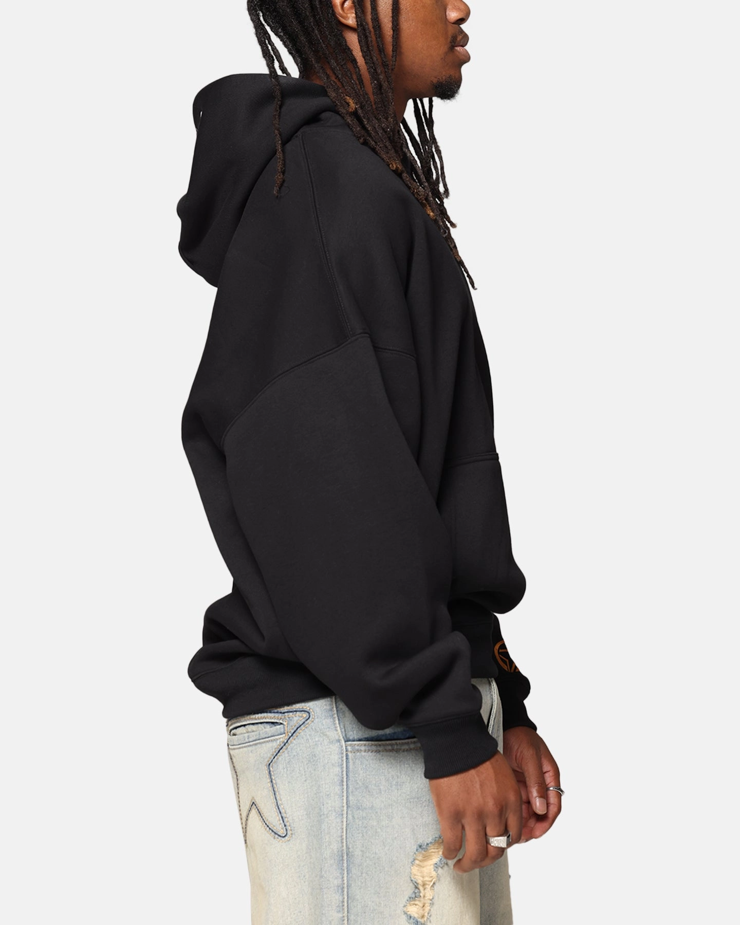 Weekend Casual Carre Graffiti Logo Hoodie Black
