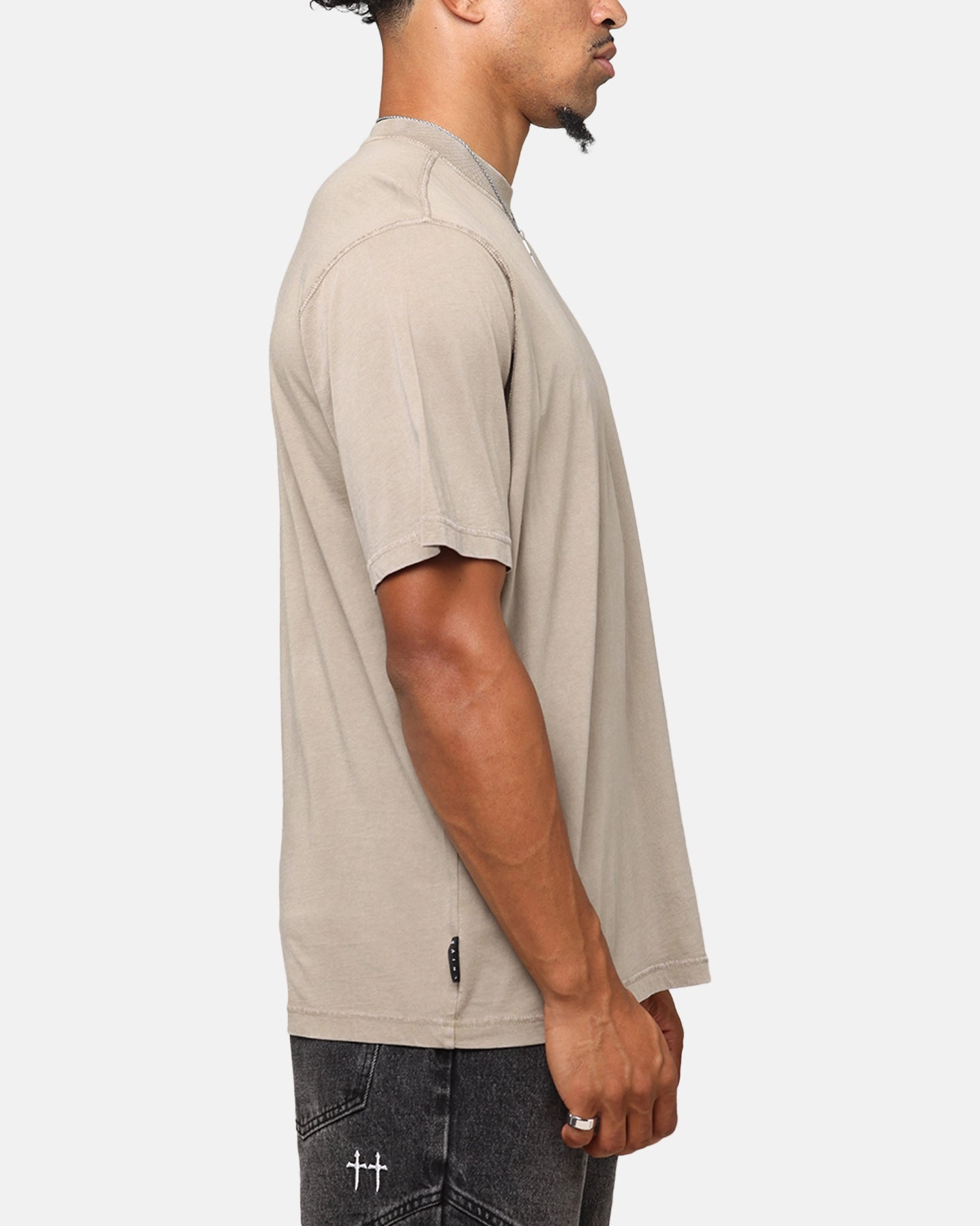 Light and Breathable Saint Morta Vintage T-Shirt Washed Khaki