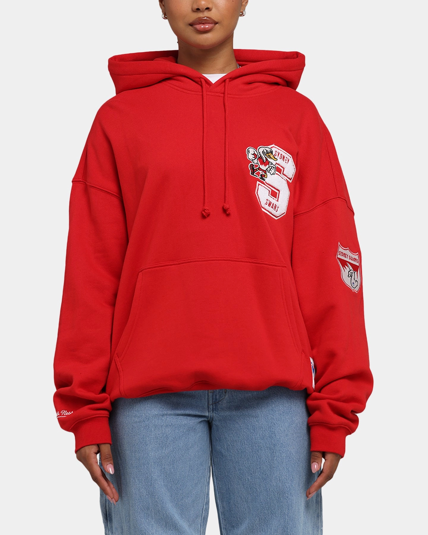 Functional Multi Pocket Design Mitchell & Ness Sydney Swans Team Hoodie Red