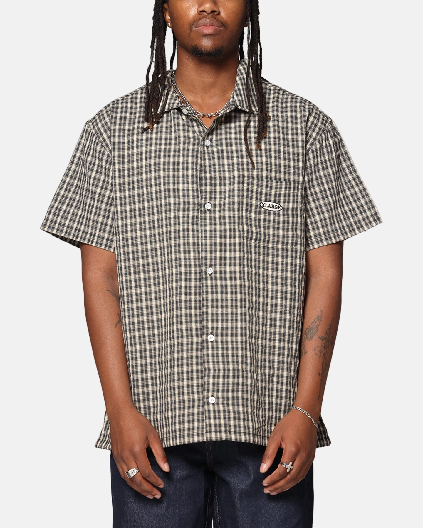 X-Large Oval Shirt Black family gathering