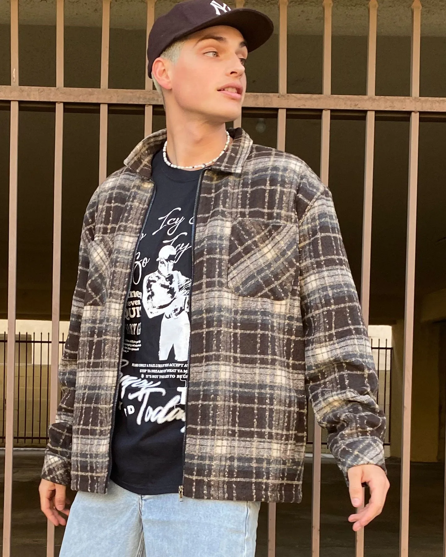 Method XXIII Vitus Zip Up Flannel Shacket Brown