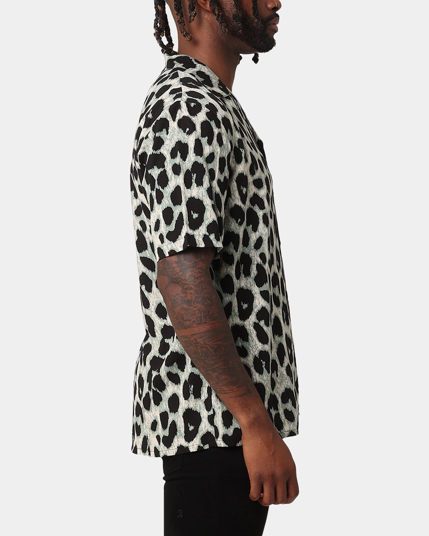 XXIII Animal Button Up Shirt Green Striped Design Trendsetter Choice