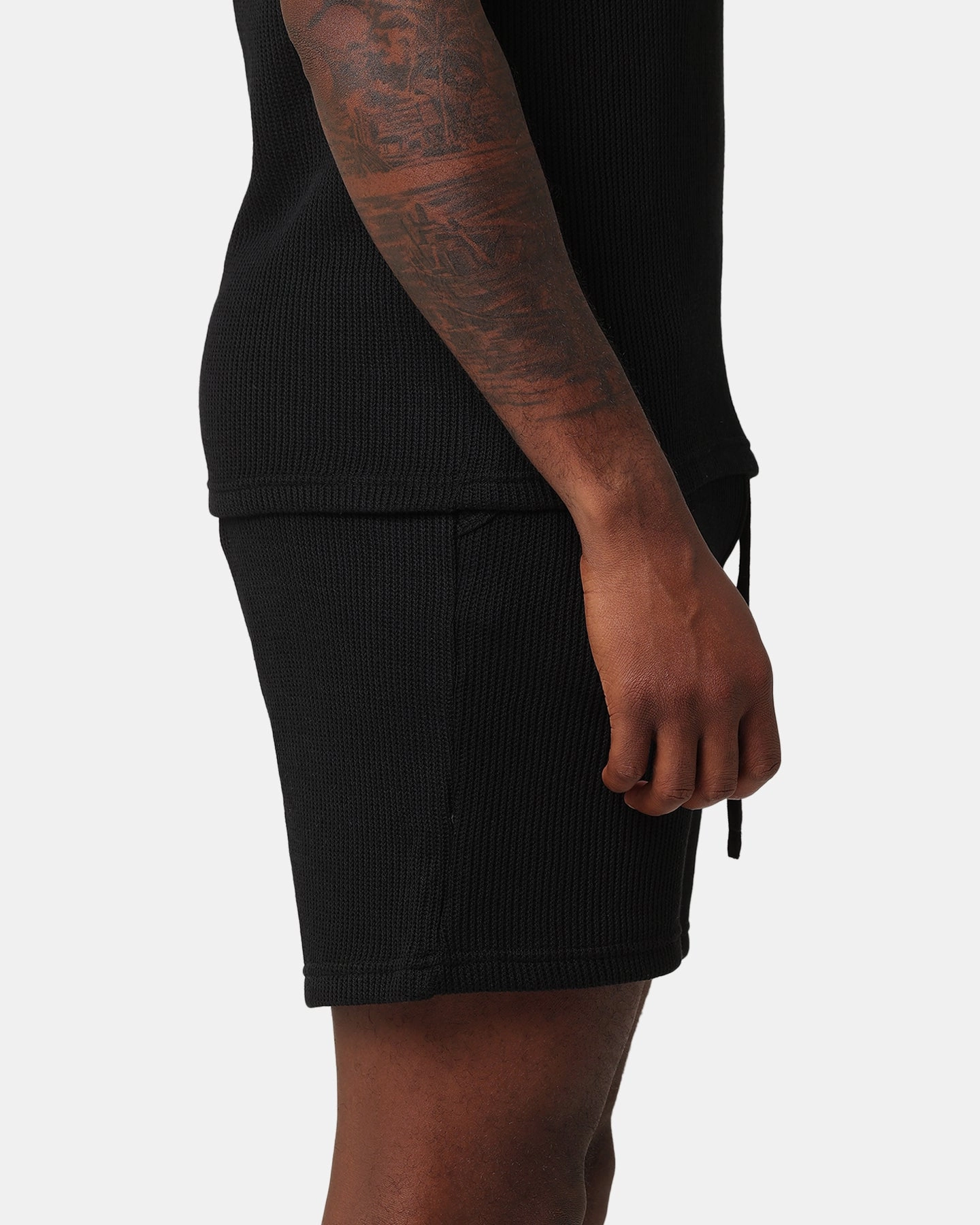 XXIII Broad Knit Shorts Black MultiPocket Design