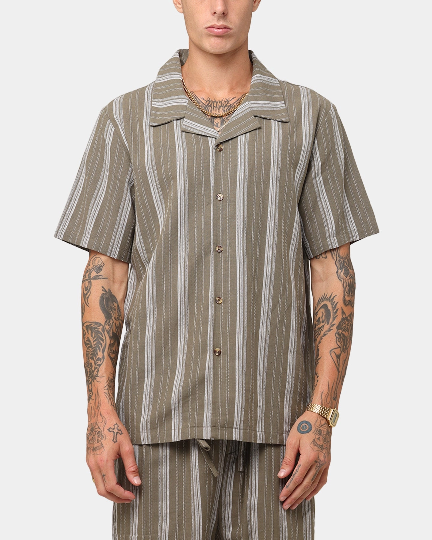 Multi Functional Pockets XXIII Condesa Linen Button Up Shirt Olive