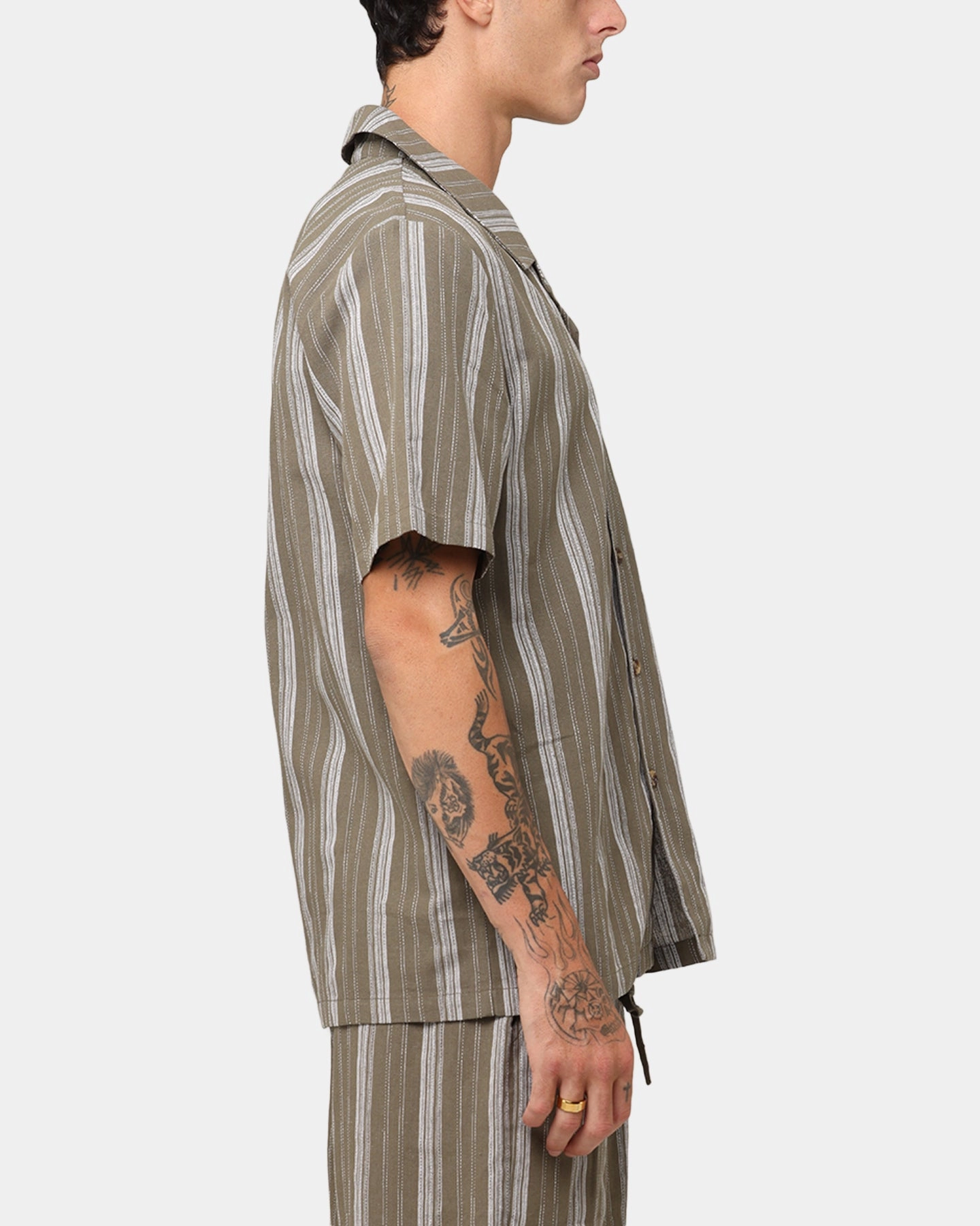 Layered Design XXIII Condesa Linen Button Up Shirt Olive