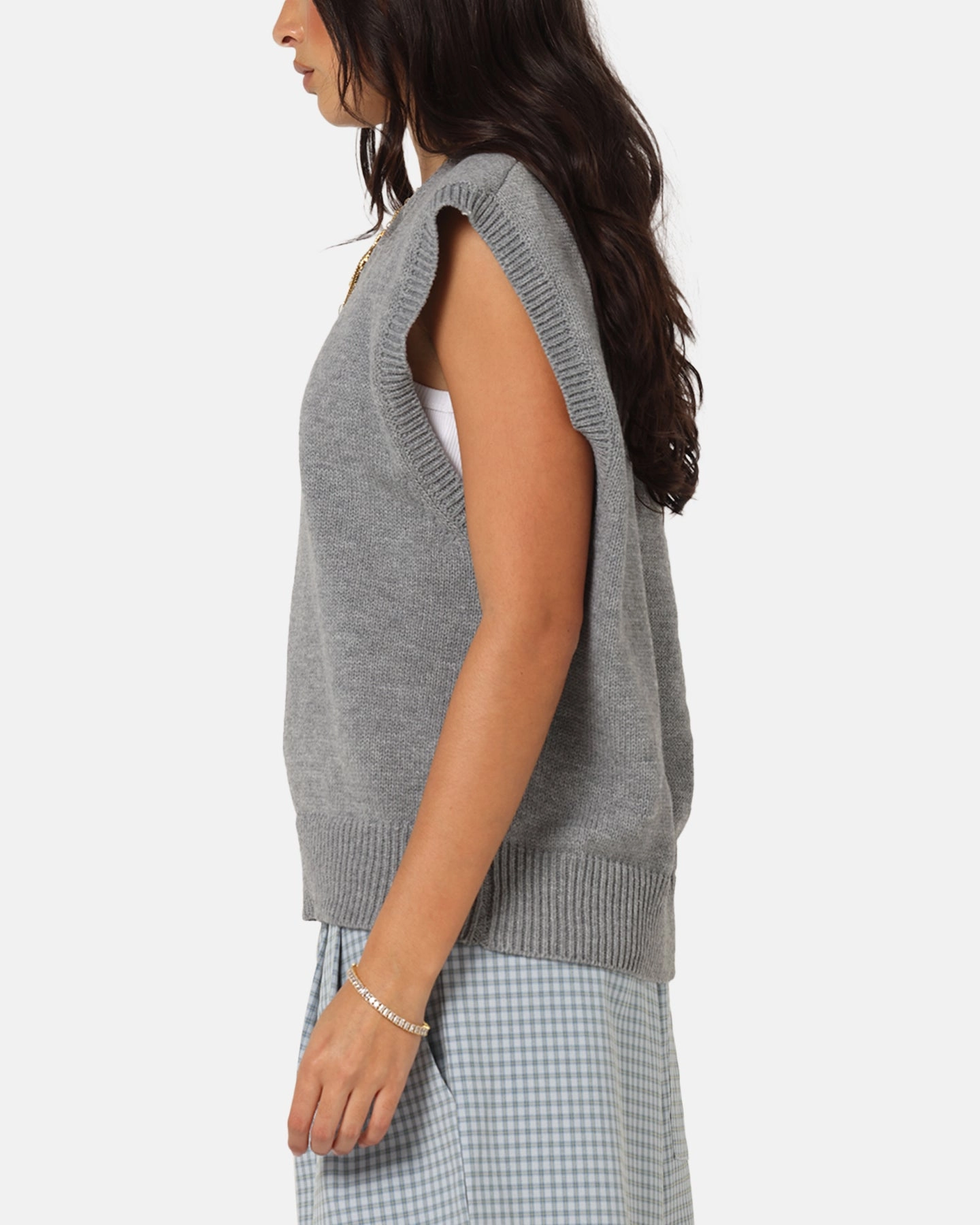 XXIII Cropped Sweater Vest Grey Classic Comfort