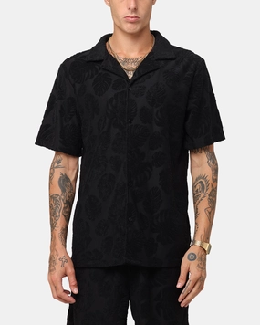 XXIII Dark Amazon Button Up Shirt Black Flex Fit Collar Hidden Button Placket