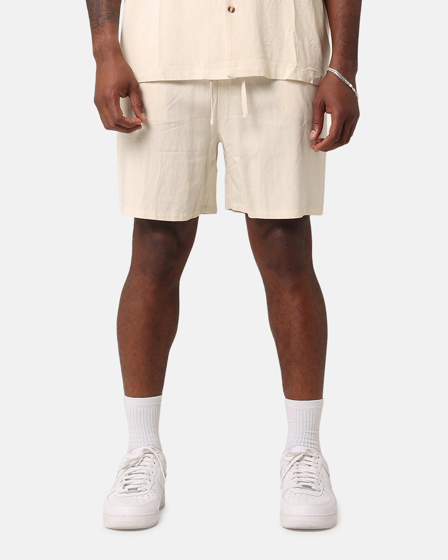 XXIII Ezrah Linen Shorts Off White Wrinkle Free Weave