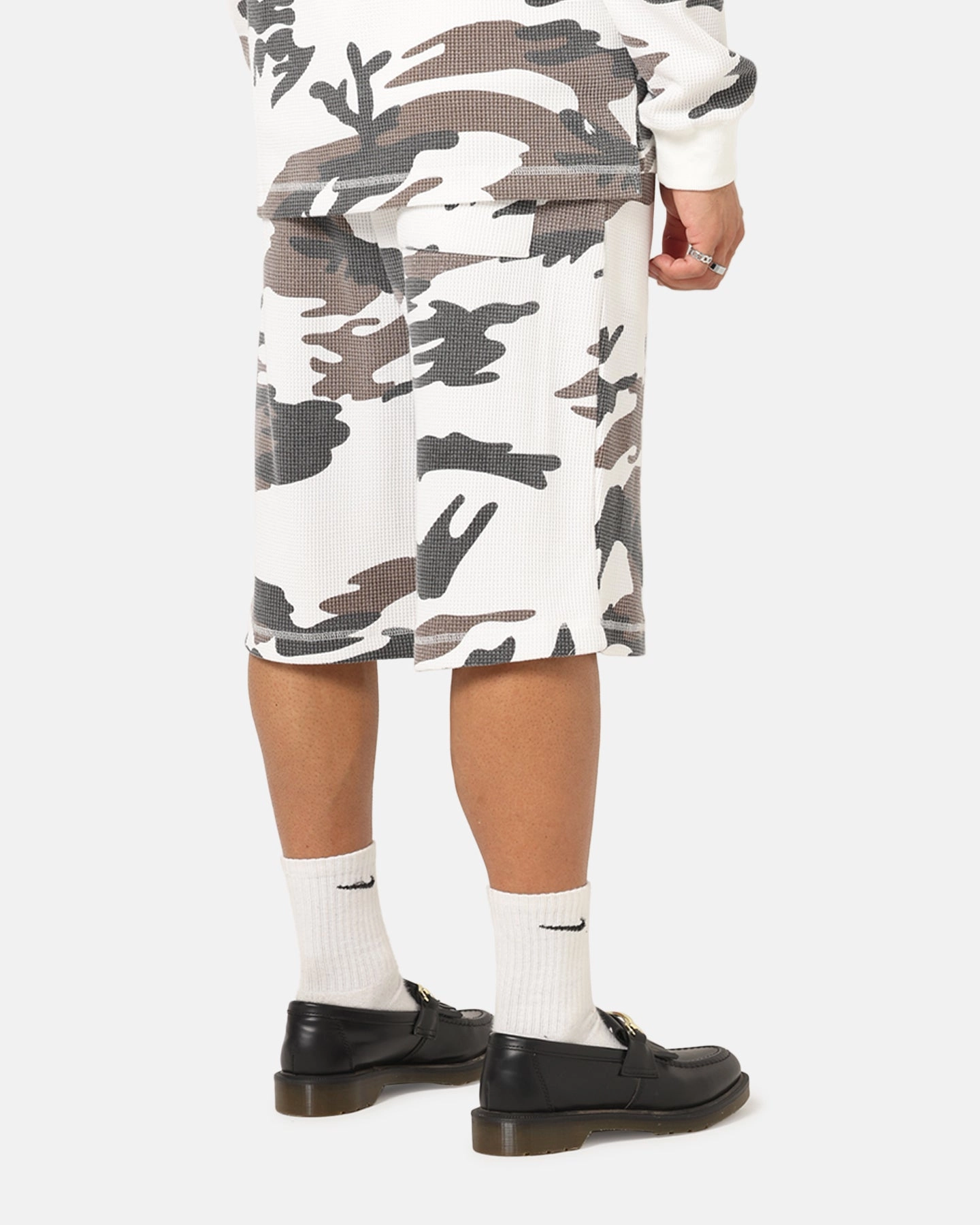 XXIII Printed Thermal Shorts Snow Camo Summer Vibes SeamlessConstruction