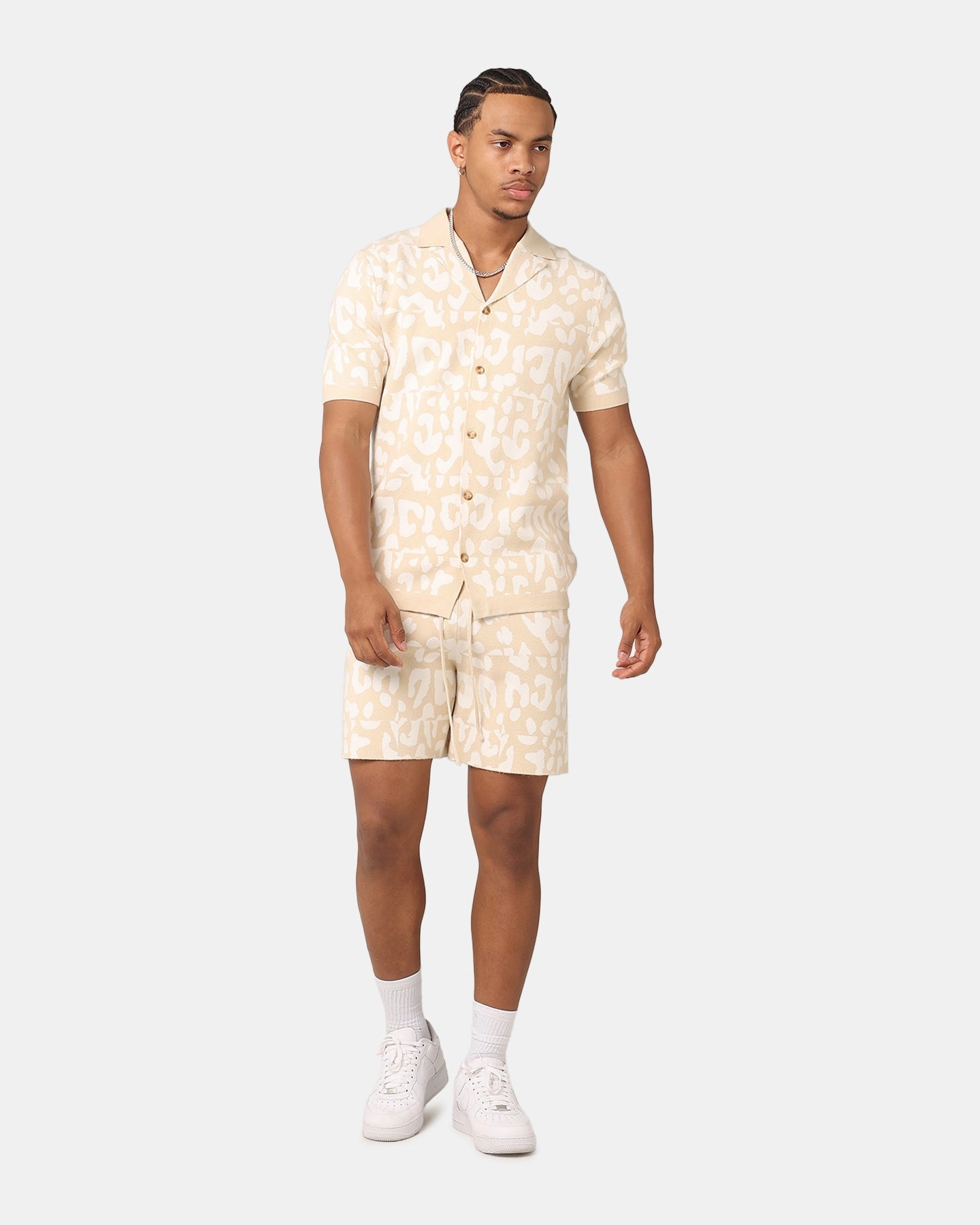 Sporty Style Performance Wear XXIII Puzzle Knit Shorts Beige/Off White