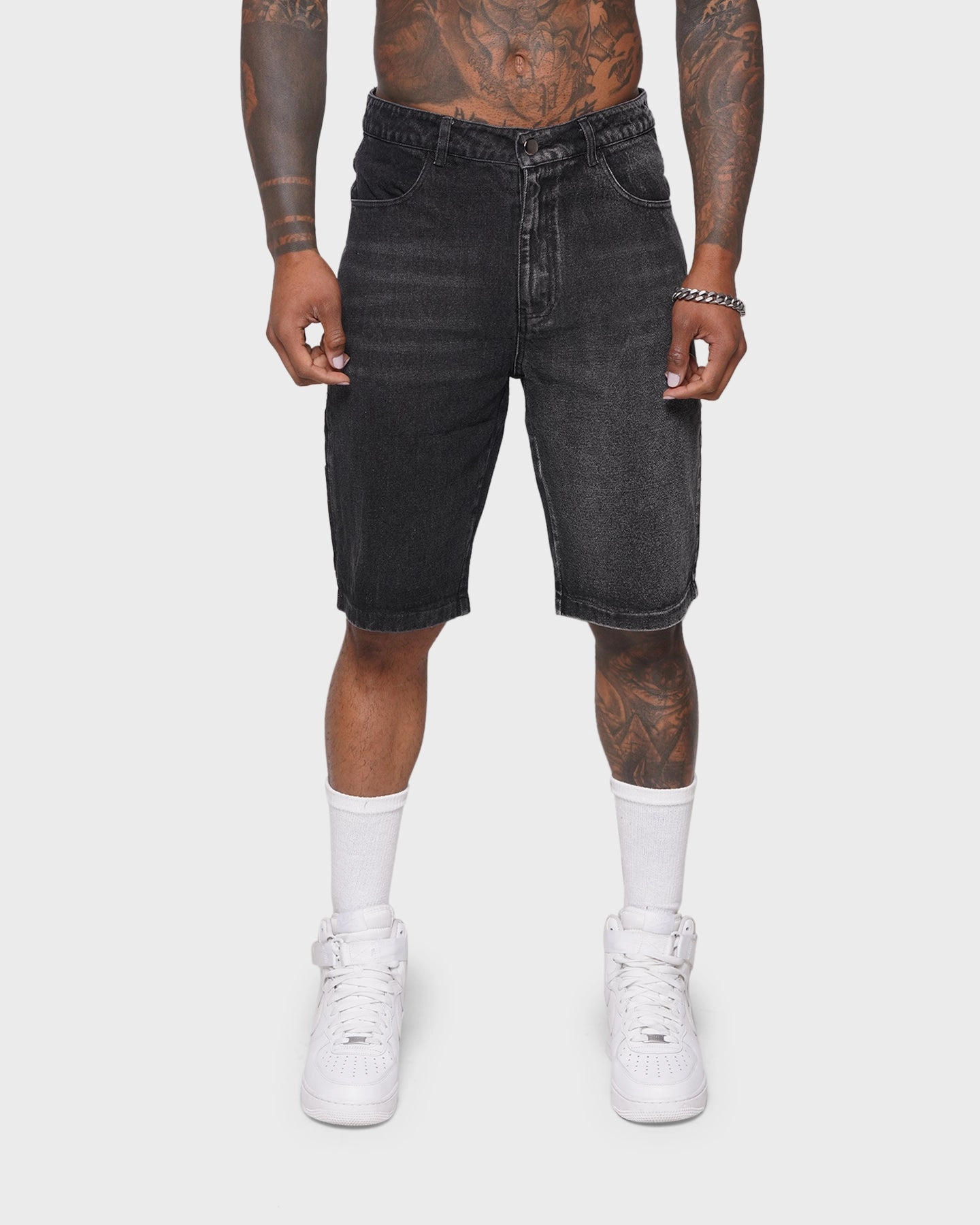 rooftop party look XXIII Ricardo Two Tone Denim Shorts Black