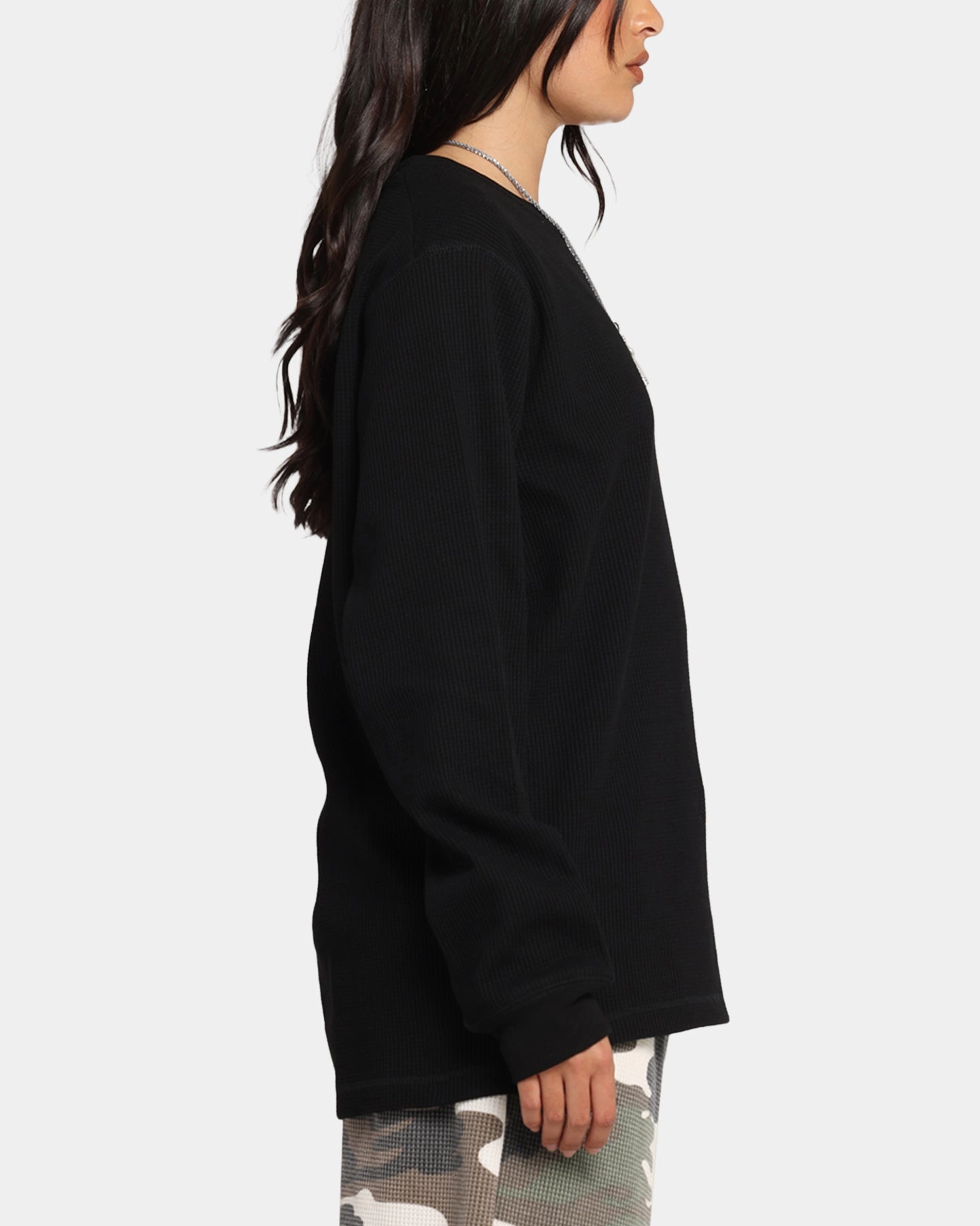 Eco Certified Textile Complementary Colors XXIII Thermal Long Sleeve T-Shirt Black