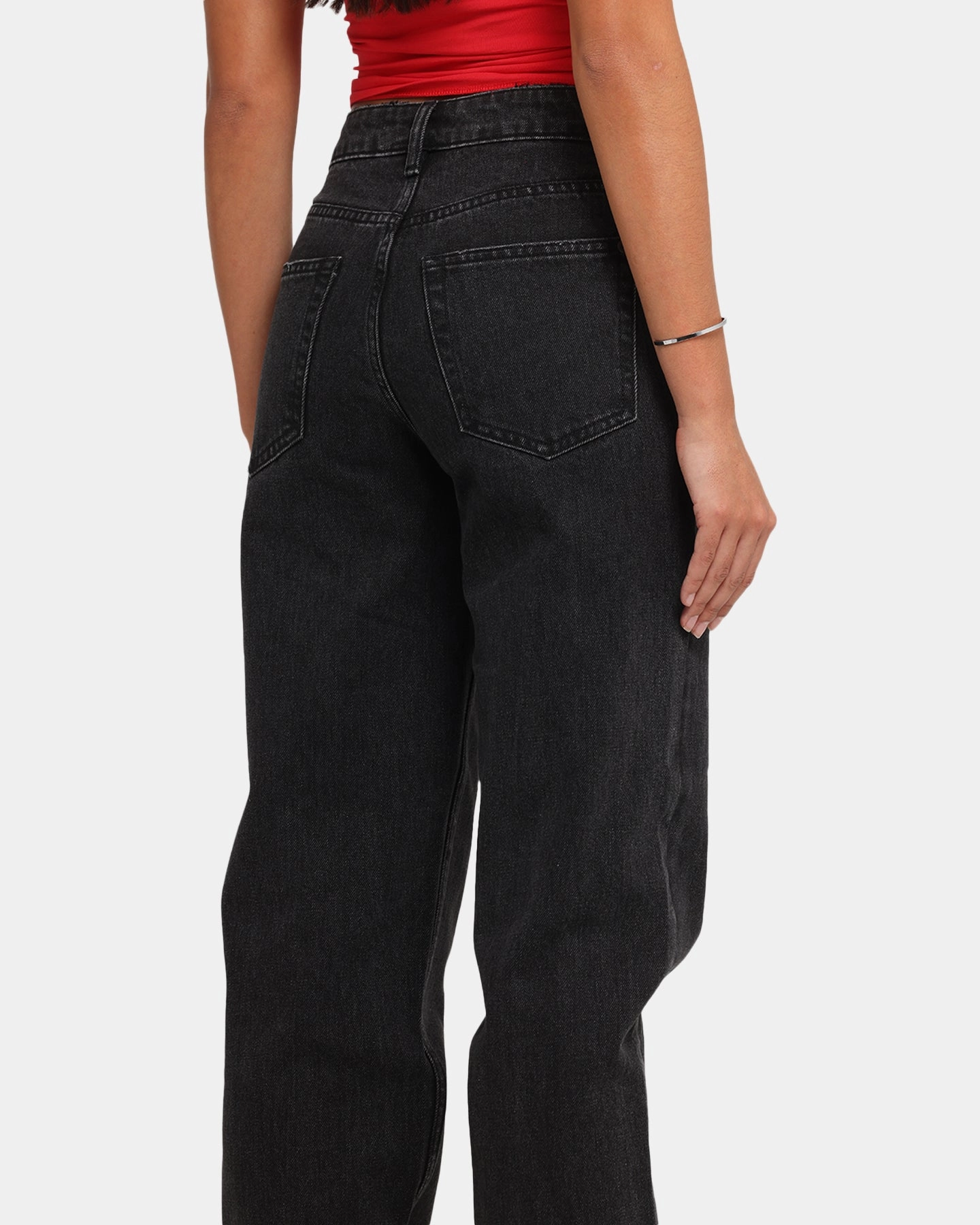 XXIII Women's High Rise Relaxed Jeans Washed Black Party Look Earthy