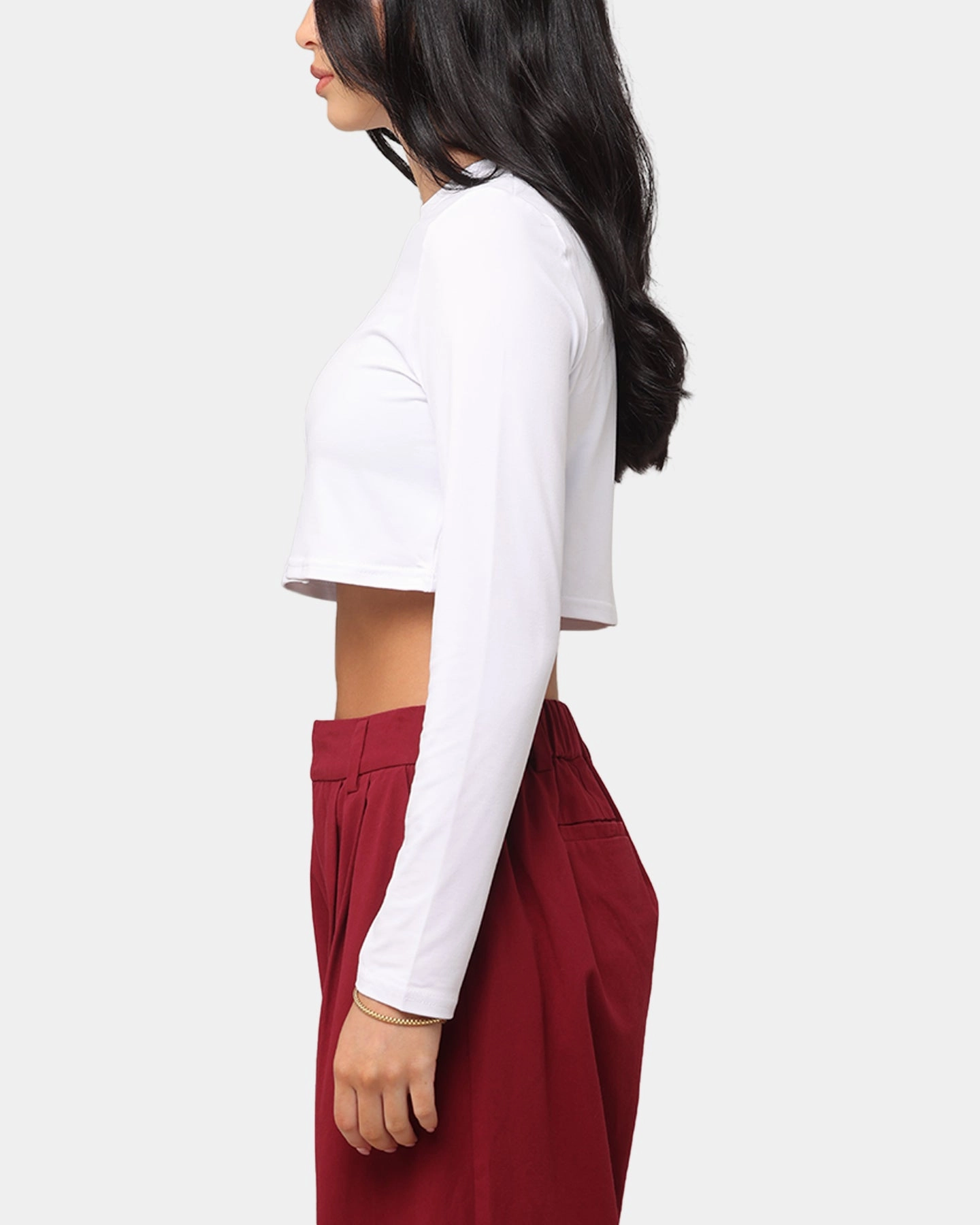 XXIII Women's Serene Long Sleeve Crop T-Shirt White LayeringFriendly