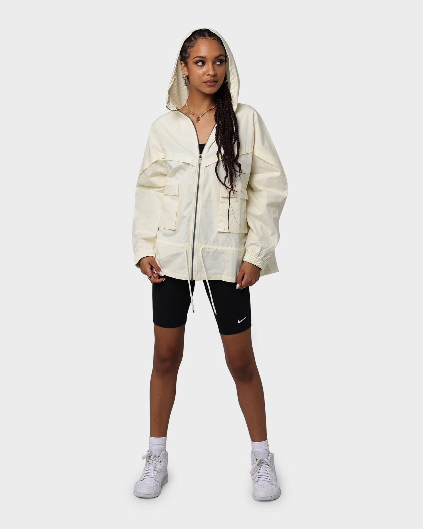 Nike Women's Nike Sportswear Icon Clash Jacket Coconut Milk/White QuiltedPattern