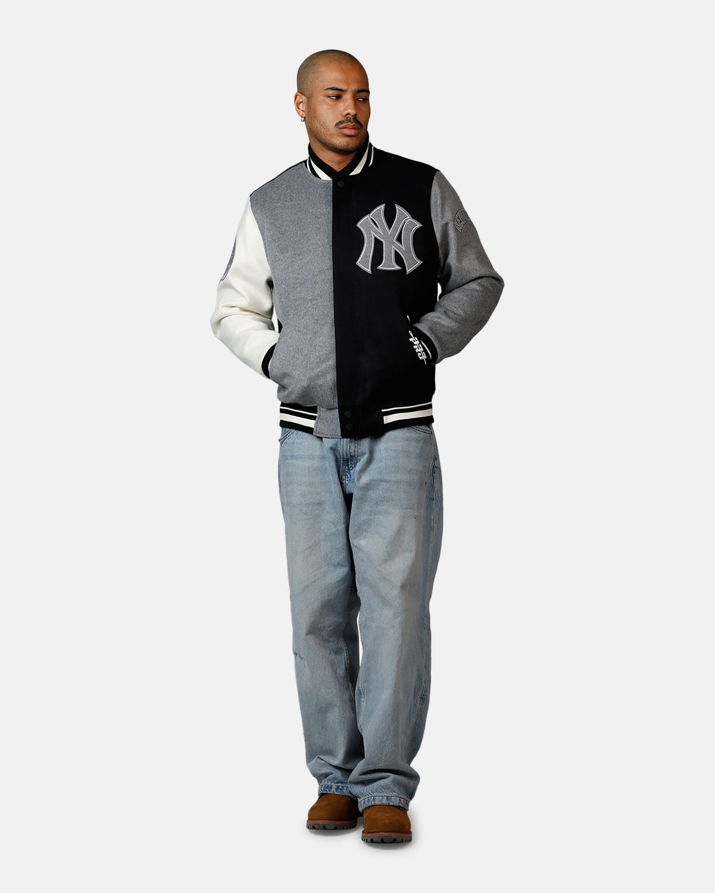 Quilted Panels spring season Pro Standard New York Yankees Reverse French Terry Wool Varsity Jacket Black/Grey