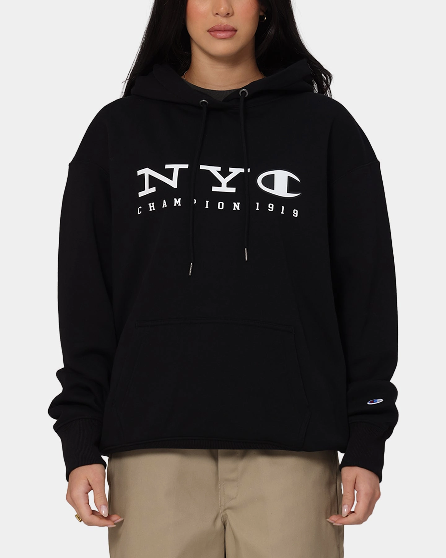 Champion Rochester Graphic Hoodie Black Wombat like Lynx like